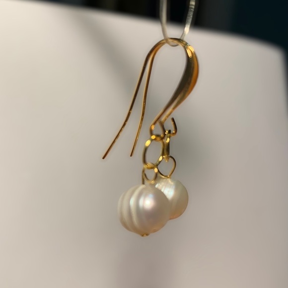 Genuine Pearl Drop Earrings NWT - Picture 8 of 12
